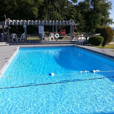Carolina Motel Франклин Екстериор снимка